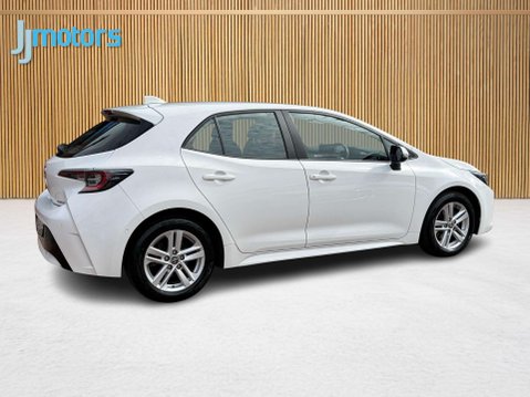Toyota Corolla 1.8 VVT-h GPF Icon Tech Hatchback 5dr Petrol Hybrid CVT Euro 6 (s/s) (122 p 14