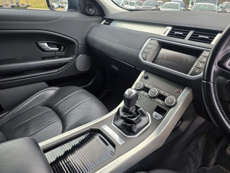 Land Rover Range Rover Evoque 2.0 eD4 SE Tech SUV 5dr Diesel Manual FWD Euro 6 (s/s) (150 ps) 21