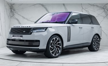 Land Rover Range Rover P510e SV 1