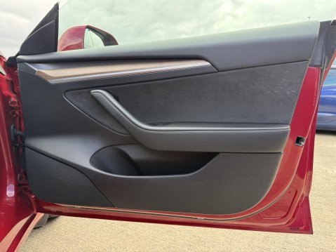 Tesla Model 3 Saloon 4dr Electric Auto RWD (241 bhp) 32