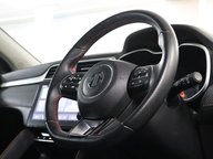 MG ZS TROPHY 12