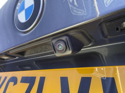 BMW 3 Series 3.0 M340d MHT Saloon 4dr Diesel Hybrid Auto xDrive Euro 6 (s/s) (340 ps) 22