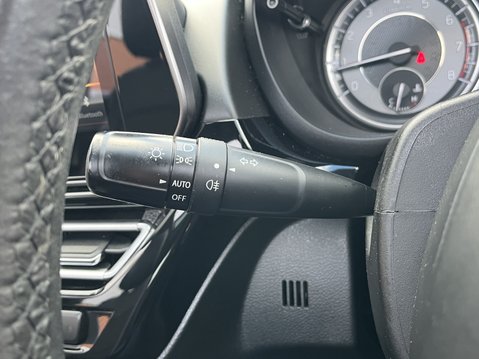 Suzuki S-Cross 1.5 Hybrid Ultra ALLGRIP 5dr AGS 31
