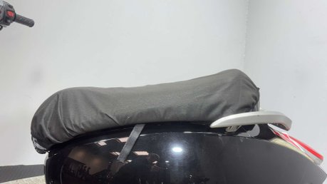 Lexmoto Vienna 2021 11K RUNNING PROJECT SCOOTER SPARES OR REPAIR 125CC CUSTOM BIKE 25