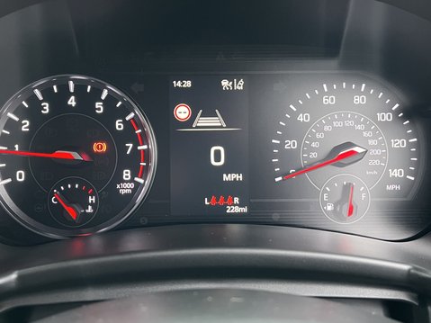 Suzuki Swift 1.2 Mild Hybrid Motion 5dr 17