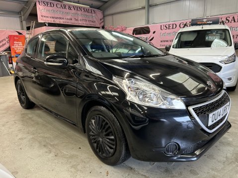 Peugeot 208 ACCESS PLUS 1