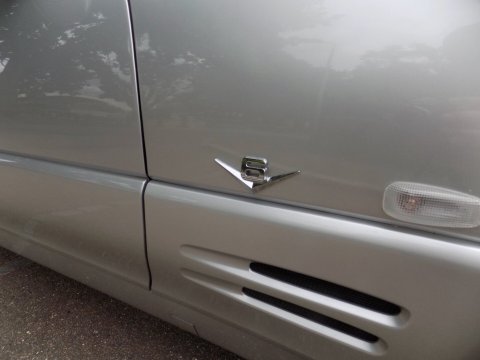 Mercedes-Benz SL Series SL320 31