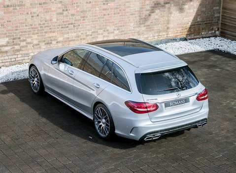 Mercedes-Benz C Class C63 Estate 19