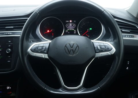 Volkswagen Tiguan 1.5 Tiguan Active TSi Semi-Auto 5dr 19