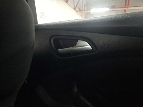 Ford Focus 1.0 Focus Zetec 5dr 89