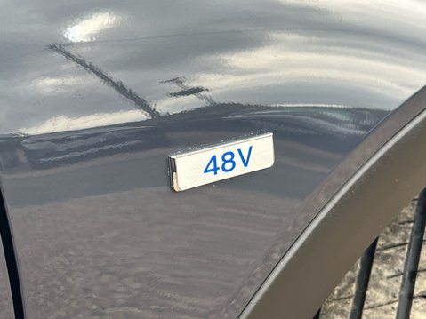 Hyundai BAYON T-GDI PREMIUM DCT MHEV 17