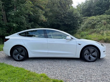 Tesla Model 3 Model 3 Long Range AWD 4WD 4dr