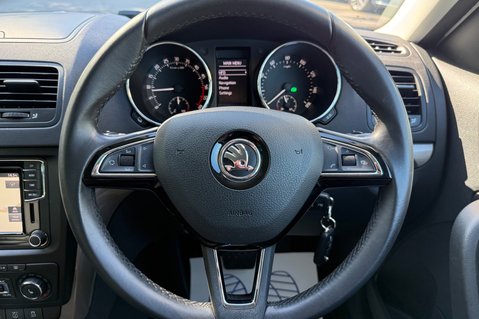 Skoda Yeti Outdoor SE L DRIVE TDI 4X4 DSG -2 OWNERS -FULL SKODA S/HISTORY -ROUGH ROAD PACK 8