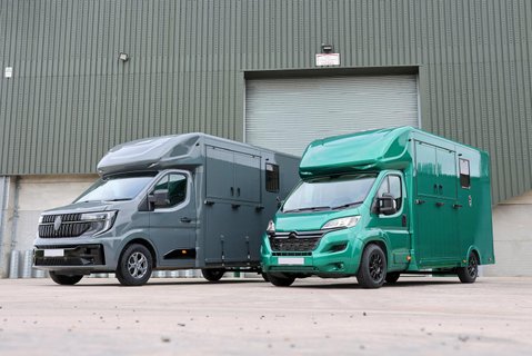 Vauxhall Movano BRAND NEW PRE REG DELIVERY MILES 3.5 TON HORSE BOX STALLION BUILT  29