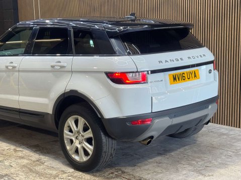 Land Rover Range Rover Evoque 2.0 Range Rover Evoque SE Tech TD4 4WD 5dr 30