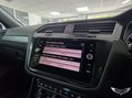 Volkswagen Tiguan 2.0 TSI R-Line DSG 4Motion Euro 6 (s/s) 5dr 41