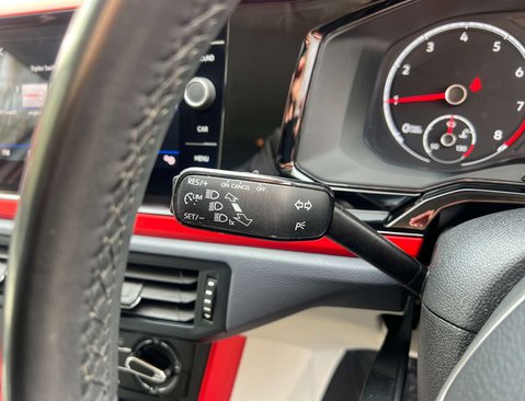 Volkswagen Polo 1.0 Polo Beats TSi Semi-Auto 5dr 21