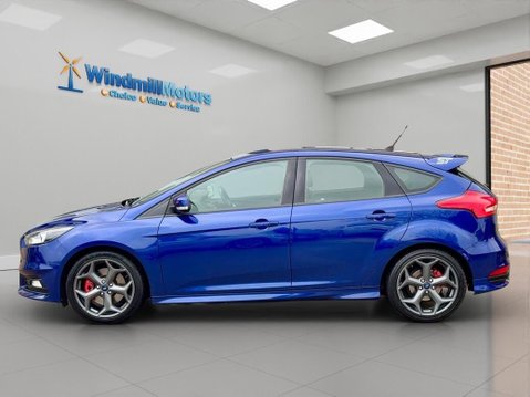 Ford Focus 2.0T EcoBoost ST-2 Euro 6 (s/s) 5dr 7