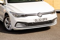 Volkswagen Golf LIFE TSI 10