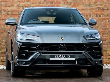 Lamborghini Unveils their Concept 4×4 SUV: The Urus