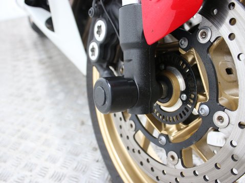 Yamaha R7 YZF R7 (YZF690) 31