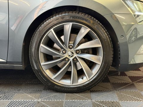 Skoda Superb 2.0 TDI Laurin & Klement Euro 6 (s/s) 5dr 23