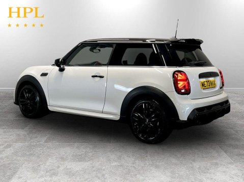 Mini Hatch 1.5 Cooper Sport Hatchback 3dr Petrol Steptronic Euro 6 (s/s) (136 ps) 5
