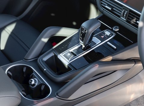 Porsche Cayenne S 23