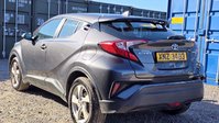 Toyota C-HR 1.8 VVT-h Icon SUV 5dr Petrol Hybrid CVT Euro 6 (s/s) (122 ps) 4