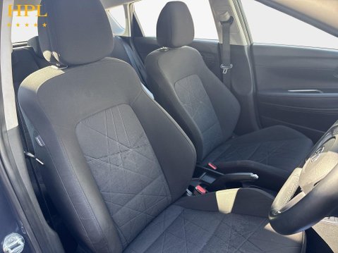 Hyundai BAYON 1.0 T-GDi MHEV SE Connect SUV 5dr Petrol Hybrid Manual Euro 6 (s/s) (100 ps 11
