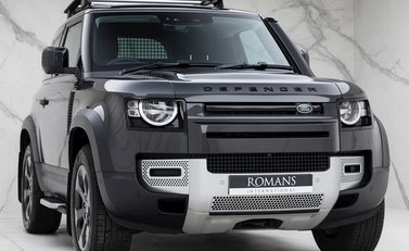 Land Rover Defender 90 Hard Top D200 1