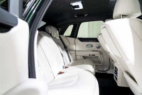 Rolls-Royce Ghost V12. FULL PPF. STARLIGHT. H, C & M SEATS. REAR ENTERTAINMENT. HUD. 29
