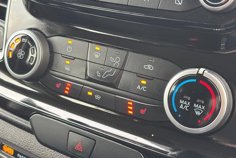 Ford Transit Custom 320 L1 Sport 185 ps DCIV Automatic 20