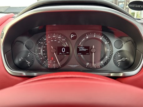 Aston Martin Vanquish V12 61