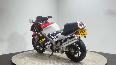 Honda RVF 2000 LATE REGISTERED GENUINE 8K CLASSIC 400CC SUPER SPORT 6