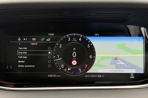 Land Rover Range Rover Evoque R-DYNAMIC HSE MHEV - 360 DEGREE CAMERAS -20 INCH ALLOYS - APPLE CARPLAY 42