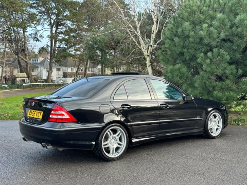 Mercedes-Benz C Class 5.4 C55 AMG Saloon 4dr Petrol Automatic (286 g/km, 367 bhp) 31