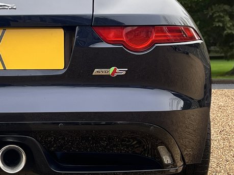 Jaguar F-Type V6 S AWD 21