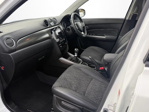 Suzuki Vitara 1.4 Boosterjet 48V Hybrid SZ5 5dr 2