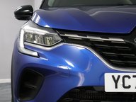 Renault Captur ICONIC TCE 25