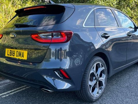 Kia Ceed 1.4 Ceed First Edition ISG Semi-Auto 5dr 3