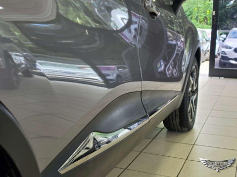 Renault Captur 1.5 dCi ENERGY Iconic EDC Euro 6 (s/s) 5dr 16
