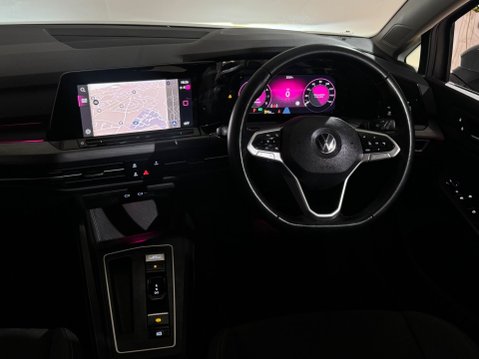 Volkswagen Golf STYLE ETSI DSG 11