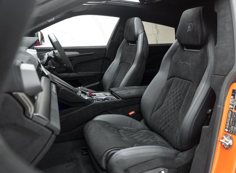 Lamborghini Urus PERFORMANTE 24