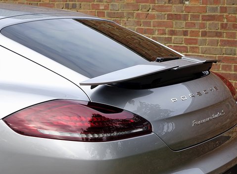 Porsche Panamera Turbo S 47
