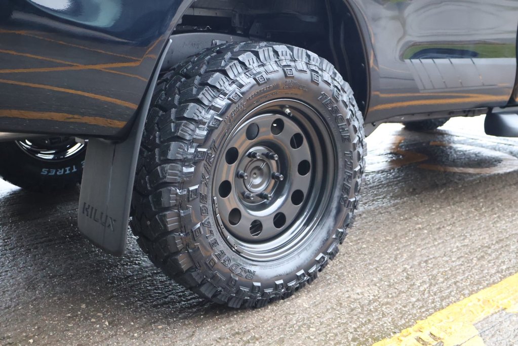 Toyota Hilux BRAND NEW ACTIVE 4WD D-4D S/C SINGLE CAB BIG STYLING SPEND AT SEEKER UK 14