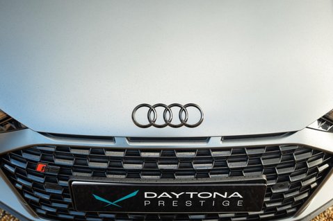 Audi R8 5.2 FSI V10 Decennium Coupe 2dr Petrol S Tronic quattro Euro 6 (s/s) (620 p 30