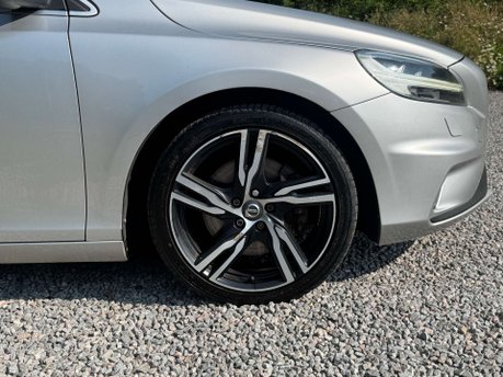 Volvo V40 2.0 V40 R-Design Pro D4 5dr 14