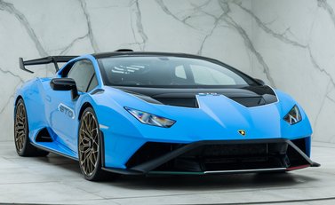 Lamborghini Huracan STO 9
