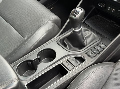 Hyundai TUCSON CRDI PREMIUM SE MHEV 20